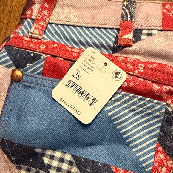 Free People Wrangler Heritage Wanderer Patchwork Flair Leg Jeans Women’s size 28 - Picture 7 of 12